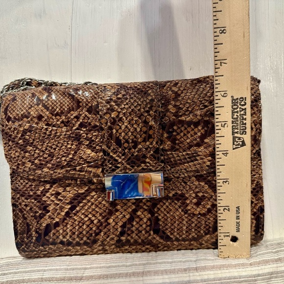 Jessica McClintock Faux Snakeskin Evening Clutch Shoulder Bag Chain Strap - Picture 2 of 10